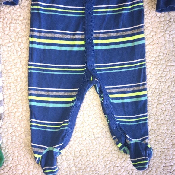 Set of Two Carter’s Baby Footed Pijamas - Picture 5 of 7